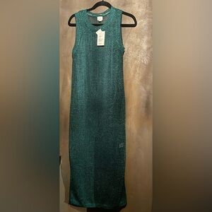 a new day holiday Green dress